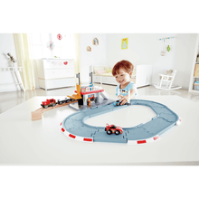 Cargar imagen en el visor de la galería, Estación de Pista de Carreras