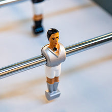 Cargar imagen en el visor de la galería, Jugadores de metal de futbolín