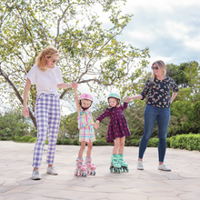 Load image into Gallery viewer, 2 in 1 inline roller skates size 30-33 - Mint