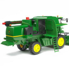 Load image into Gallery viewer, John Deere T670i toy combine harvester