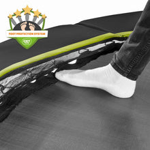 Cargar imagen en el visor de la galería, Cama elástica deportiva en suelo EXIT Silhouette ø244cm - Negro