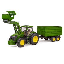 Cargar imagen en el visor de la galería, Tractor de juguete John Deere 7R 350 con cargador frontal y remolque