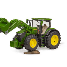 Carregar imatge al visor de la galeria, Tractor de joguina John Deere 7R 350 amb carregador frontal