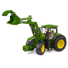 Carregar imatge al visor de la galeria, Tractor de joguina John Deere 7R 350 amb carregador frontal