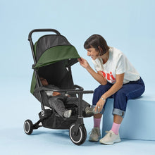 Carregar imatge al visor de la galeria, Tricicle Convertible SmarTrike Traveler Stroller Trike Forest- Verd