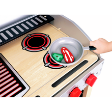 Cargar imagen en el visor de la galería, Barbacoa infantil de madera Gourmet Grill Hape con accesorios