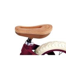 Cargar imagen en el visor de la galería, Bicicleta de equilibrio Hape color rojo