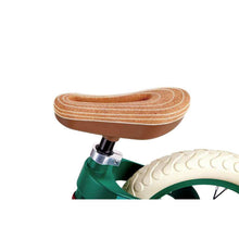 Cargar imagen en el visor de la galería, Bicicleta de equilibrio Hape color verde