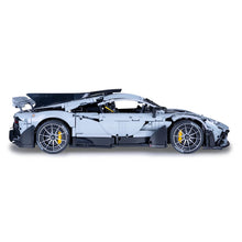 Load image into Gallery viewer, Construction Mercedes-AMG ONE CaDA 1:8 - 3295 pieces