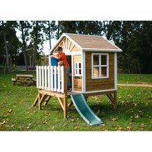 Cargar imagen en el visor de la galería, Casita Infantil de Madera Premontada VISBY Elevada 60 cm