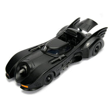 Cargar imagen en el visor de la galería, Coche Batmóvil 1989 de metal 1:24 con figura Batman – Jada Toys
