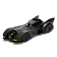 Cargar imagen en el visor de la galería, Coche Batmóvil 1989 de metal 1:24 con figura Batman – Jada Toys