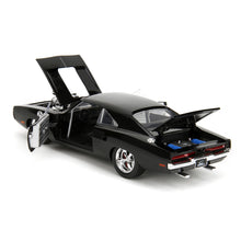 Carregar imatge al visor de la galeria, Coche Dodge Charger Fast & Furious con figura Dominic Toretto - Escala 1:24
