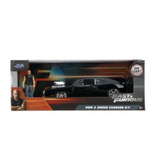 Carregar imatge al visor de la galeria, Coche Dodge Charger Fast & Furious con figura Dominic Toretto - Escala 1:24