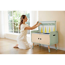 Cargar imagen en el visor de la galería, Cocina de juguete convertible Switch and Store - Hape