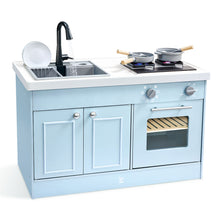 Cargar imagen en el visor de la galería, Cocina Infantil Deluxe Hape de Madera con Agua Corriente, Luces y Sonidos