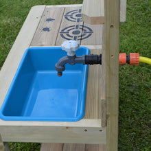 Load image into Gallery viewer, Cocina Infantil de Exterior Wendi Muddy Kitchen de Madera con Grifo