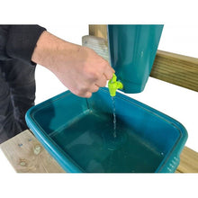 Cargar imagen en el visor de la galería, Cocinita infantil de madera para exterior CANDY con kit de cacharros de cocina