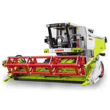 Load image into Gallery viewer, CLAAS Dominator 370 Harvester CaDA Bricks 1:18 RC - 4,567 Pieces