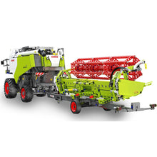 Load image into Gallery viewer, CLAAS Dominator 370 Harvester CaDA Bricks 1:18 RC - 4,567 Pieces