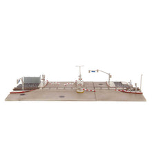 Carregar imatge al visor de la galeria, Diorama Nano Escenario Tren – The Final Race – Fast & Furious