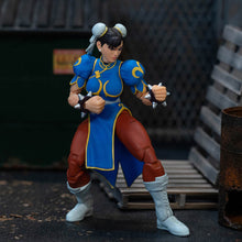 Cargar imagen en el visor de la galería, Figura de acción Chun‑Li Street Fighter II