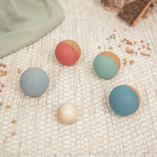 Load image into Gallery viewer, Korko Champions Natural Cork Children's Petanque Set