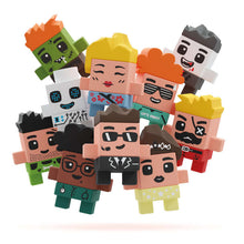 Load image into Gallery viewer, Personajes Mini Waffle coleccionables