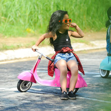 Load image into Gallery viewer, Primo Classic ride-on motorcycle - Pink
