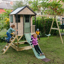 Cargar imagen en el visor de la galería, Parque Infantil de Madera Adventure Cottage con Casita, Tobogán y Doble Columpio
