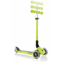 Carregar imatge al visor de la galeria, Patinet Primo Plegable a tres rodes - Verd llima