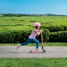 Load image into Gallery viewer, Patinete Primo Plegable con Luces a tres ruedas - Rosa Pastel