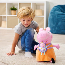 Cargar imagen en el visor de la galería, Peluche Mamá Pig con Evie Peppa Pig 33 cm