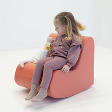 Cargar imagen en el visor de la galería, Silla Mecedora Infantil de Espuma IGLU