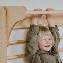 Carregar imatge al visor de la galeria, Triangle Pikler + Paret Sueca 2 en 1 - Natural