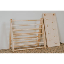 Carregar imatge al visor de la galeria, Triangle Pikler + Paret Sueca 2 en 1 + Rampa - Natural