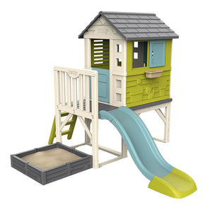 Beach House with sandpit