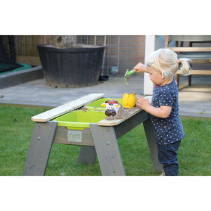 Aksent sand and water table