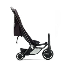 Carregar imatge al visor de la galeria, Tricicle Convertible SmarTrike Traveler Stroller Trike Onyx - Negre
