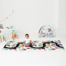 Cargar imagen en el visor de la galería, Alfombra infantil de juego reversible City de Skip Hop - 218x132
