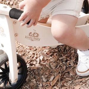 Bicicleta de equilibrio y triciclo de madera 2 en 1 Tiny Tot - Crema