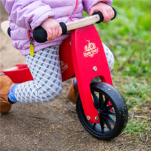 Cargar imagen en el visor de la galería, Bicicleta de equilibrio y triciclo de madera 2 en 1 Tiny Tot - Rojo
