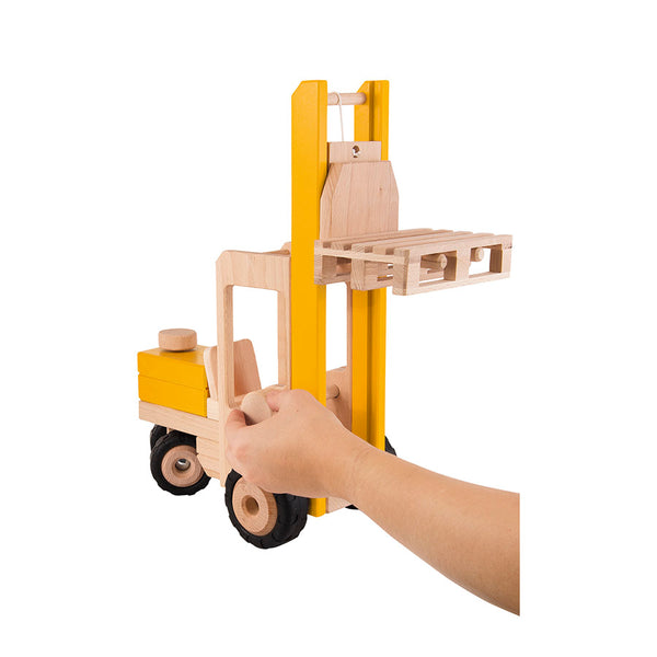 Toro montacargas con palet de madera Goki