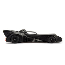 Cargar imagen en el visor de la galería, Coche Batmóvil 1989 de metal 1:24 con figura Batman – Jada Toys
