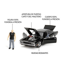 Carregar imatge al visor de la galeria, Coche Dodge Charger Fast &amp; Furious con figura Dominic Toretto - Escala 1:24

