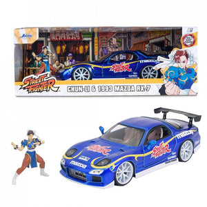 Coche de juguete de metal Mazda Street Fighter con muñeco