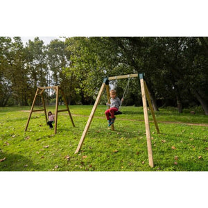 Columpio individual de madera cuadrada KARAI DELUXE con cadenas