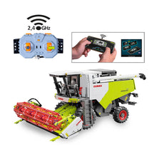 Carregar imatge al visor de la galeria, Recol·lectora CLAAS Dominator 370 CaDA Bricks 1:18 RC - 4.567 Peces
