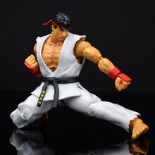 Cargar imagen en el visor de la galería, Figura de acción Ryu Street Fighter II
