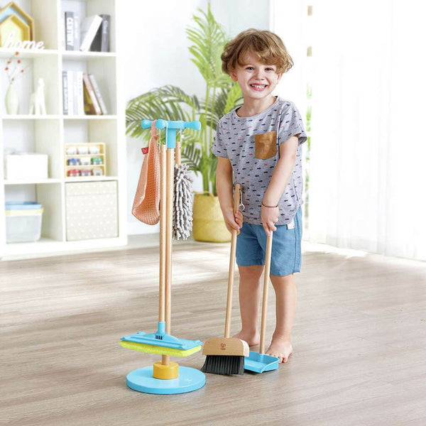 Juego de Limpieza con Escoba Hape